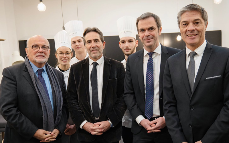 Visite d'Olivier Véran, Ministre délégué chargé du Renouveau démocratique et porte-parole du gouvernement, à FERRANDI Paris